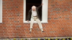 The 100 Year-Old Man Who Climbed Out the Window and Disappearedscreenshot 4