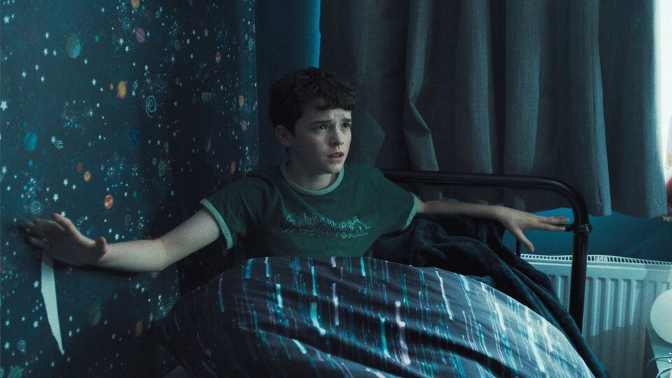 adolescence 1742374385508 1742382862721